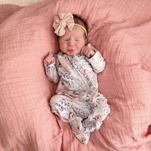 Caden Lane Henlee's Hydrangea Zipper Ruffle Footie